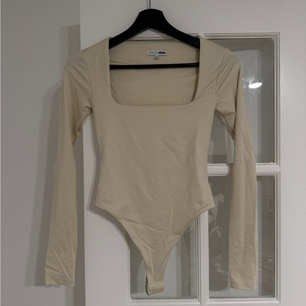 Fashion Nova Cream Square Neck Long Sleeve Bodysuit